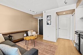 Grand Belmont Suites