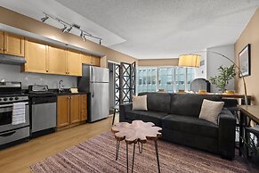 Grand Belmont Suites