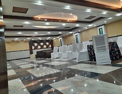 Hotel Amba Ambience