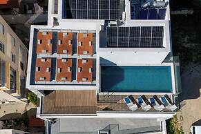 103 Piliou - City View Balcony & Shared Rooftop Pool