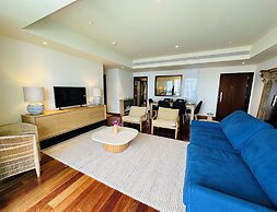 Azure Casa at Cinnamon Life Residence
