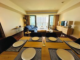 Azure Casa at Cinnamon Life Residence