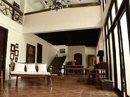 Hacienda Isabella Garden Resort