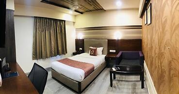 Astra Hotel and Suites Kaadubesanahalli