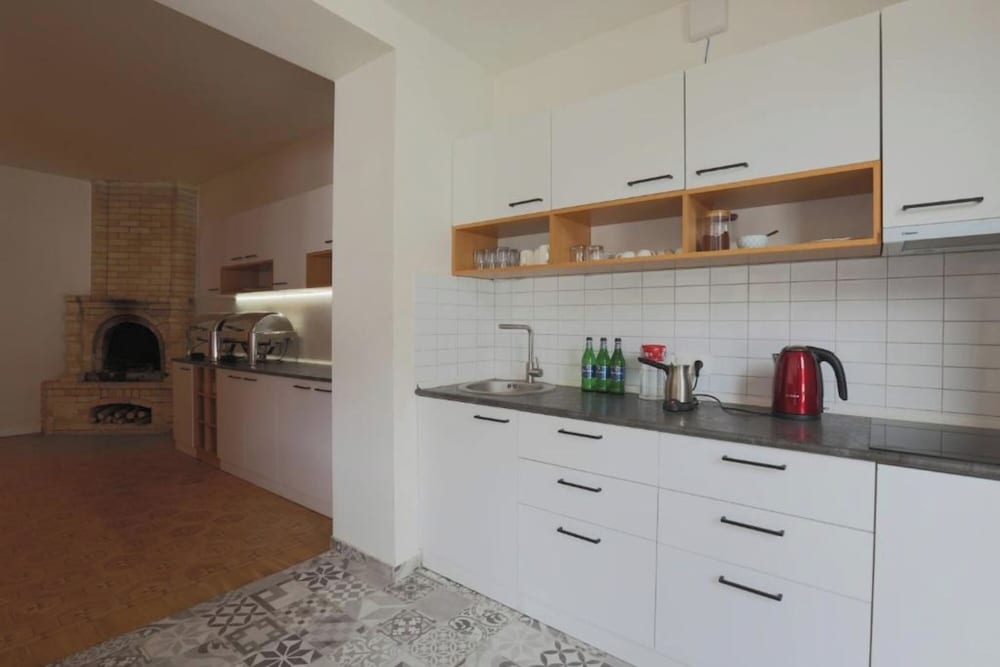 Vardeni Guest House