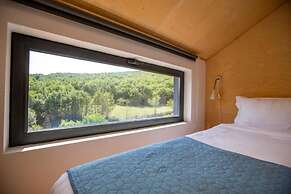 Vardeni Guest House