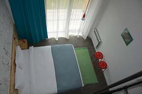 Vardeni Guest House