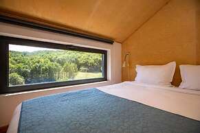 Vardeni Guest House