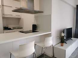 Naxou Modern Residence Staycom