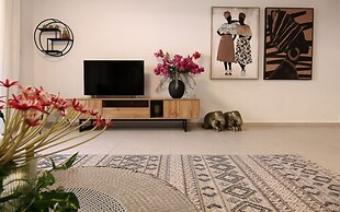 Queens Garden Residence Staycom