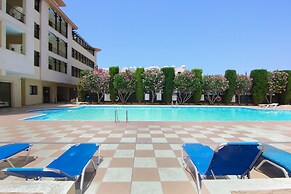 Queens Garden Residence Staycom