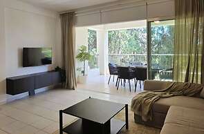 Pineview Heights by Staycom