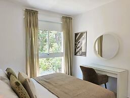 Pineview Heights by Staycom
