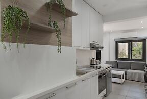 Seabreeze Residence by Staycom