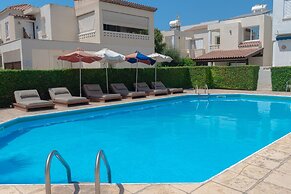 Sienna Townhouse by Staycom