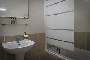 Crystalview Elysia by Staycom