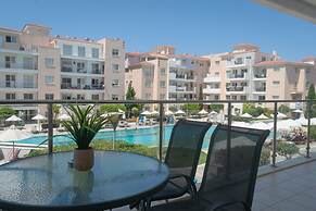 Crystalview Elysia by Staycom