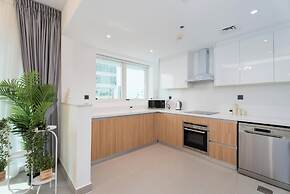 Gala Guests - Classic Opal Tower Suites Dubai Marina