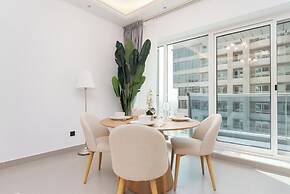Gala Guests - Classic Opal Tower Suites Dubai Marina