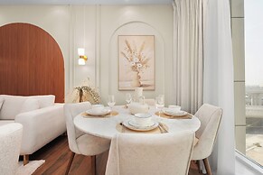 Gala Guests - Classic Opal Tower Suites Dubai Marina