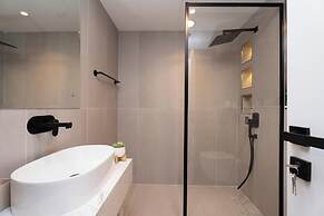Gala Guests - Classic Opal Tower Suites Dubai Marina