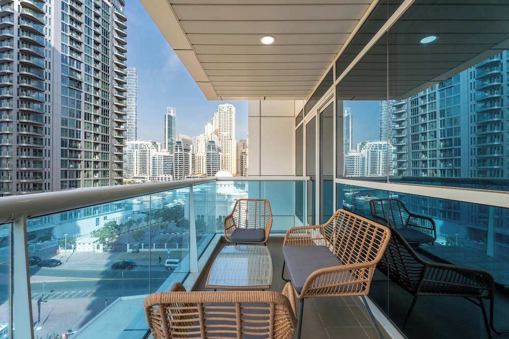 Gala Guests - Classic Opal Tower Suites Dubai Marina