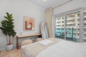 Gala Guests - Classic Opal Tower Suites Dubai Marina