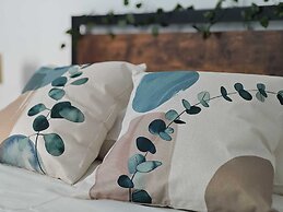 SeaSuites Blue