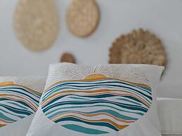 SeaSuites Blue