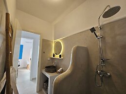 Parian Nissos Harmony Living