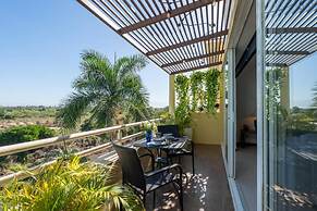 Sleeps 6 Views Beach 1 Block Gated