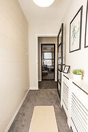 The Deck West Wall - 2 Bedroom Apartment - Tenby