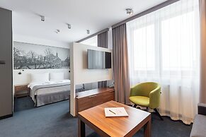 Terminal Hotel