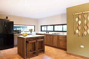 w Spacious 3BR Villa in Sacred Valley