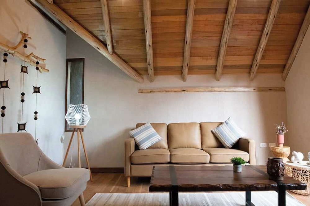 w Spacious 3BR Villa in Sacred Valley