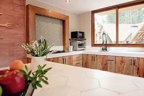 w Impressive 2BR Villa in Sacred Valley