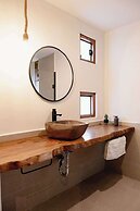 w Impressive 2BR Villa in Sacred Valley