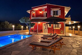 Creta Leisure Escape Private Pool Garden Oasis