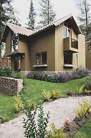 w Serene 2BR Riverside Villa w Nature Views