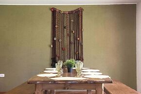 w Sleek 3BR Villa w Fireplace in Sacred Valley
