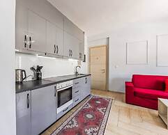 Saranda Bay Retreat - 1BR Apartment