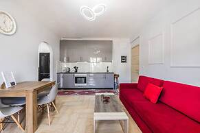 Saranda Bay Retreat - 1BR Apartment