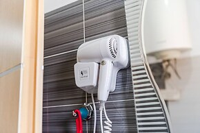 Saranda Bay Retreat - 1BR Apartment