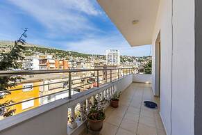 Saranda Bay Retreat - 1BR Apartment