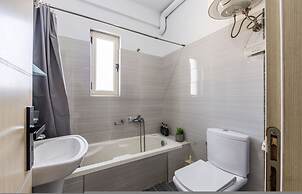 Saranda Bay Retreat - 1BR Apartment