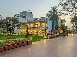 Woodrose Banquets and Hotel