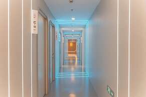 SilMiCore Hostel