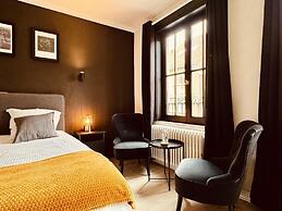 The Rose Suites