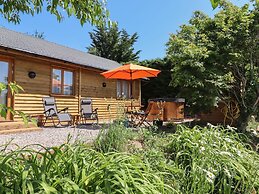 Nelli Lodge at Mile End