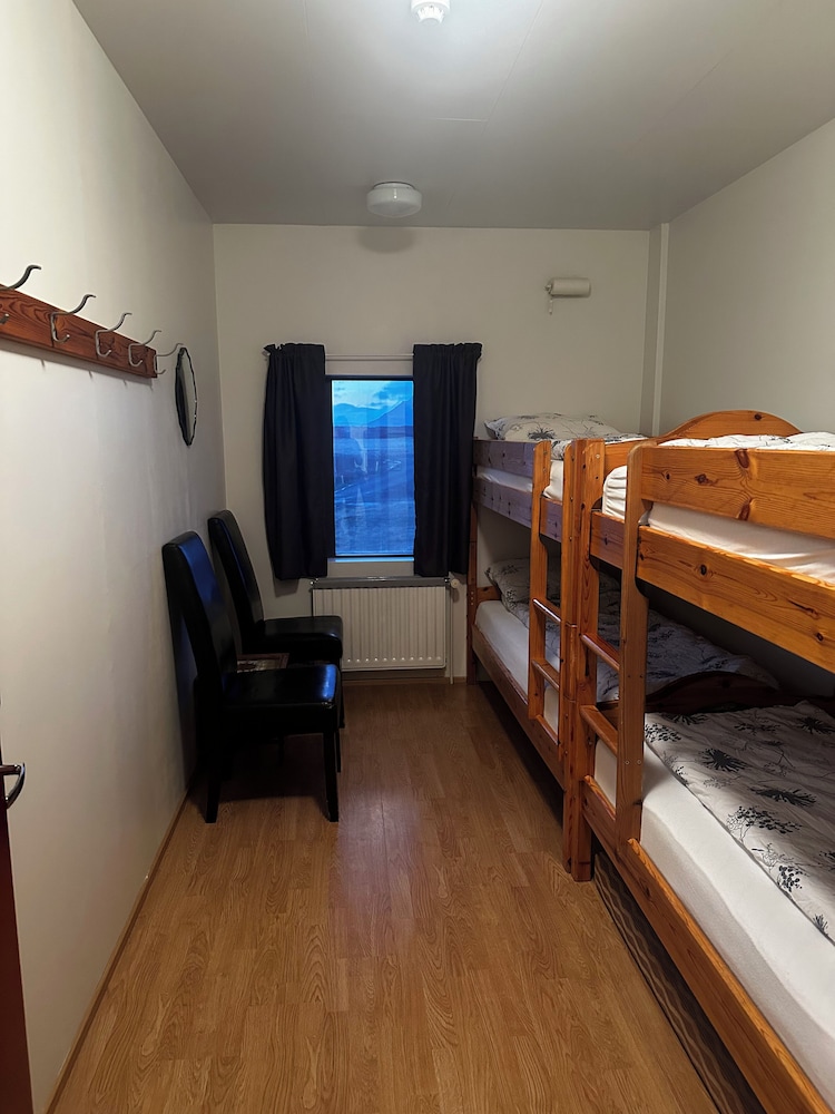 Eldborg Cabins & Guesthouse